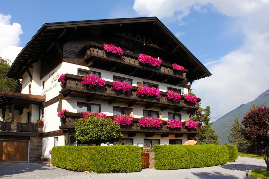 Gaestehaus Friedl Imst Εξωτερικό φωτογραφία